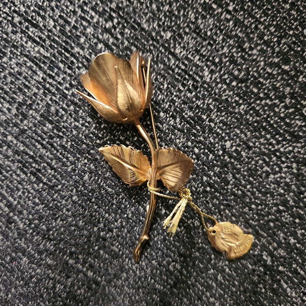 NWT Giavanni Vintage Rose Brooch